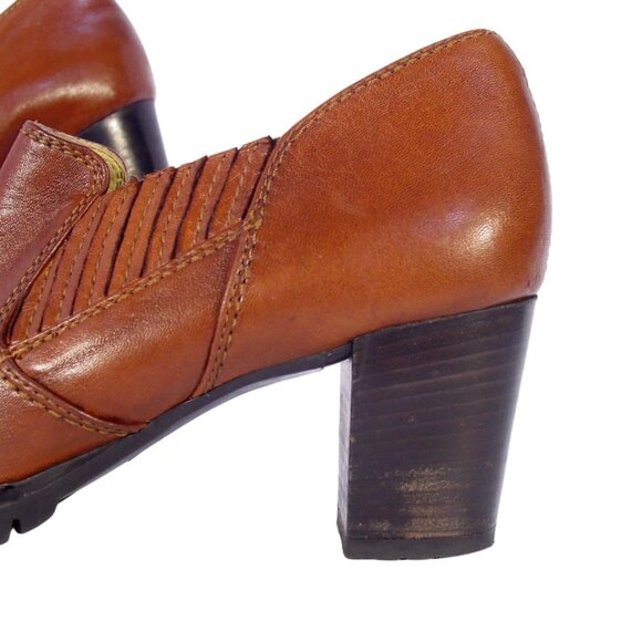 ROBERT ZUR $398 Heeled British Tan Leather Lug Sole Ankle Boots 38/8 - Picture 5 of 10